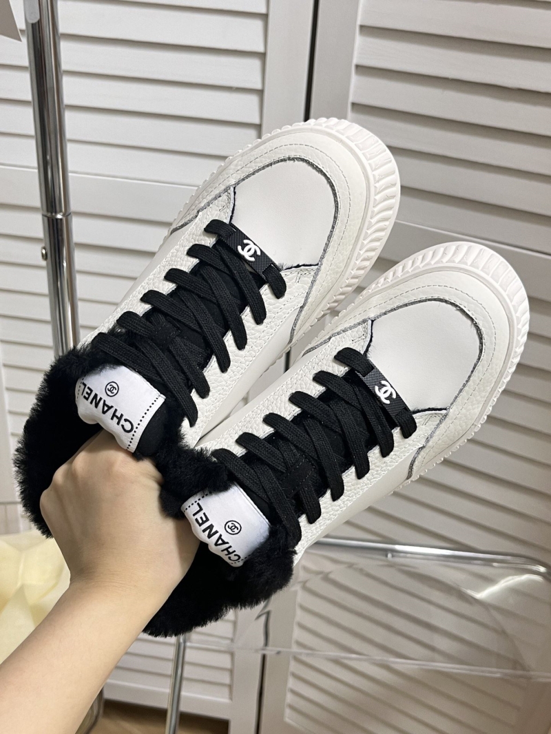 Ch**el sport shoes